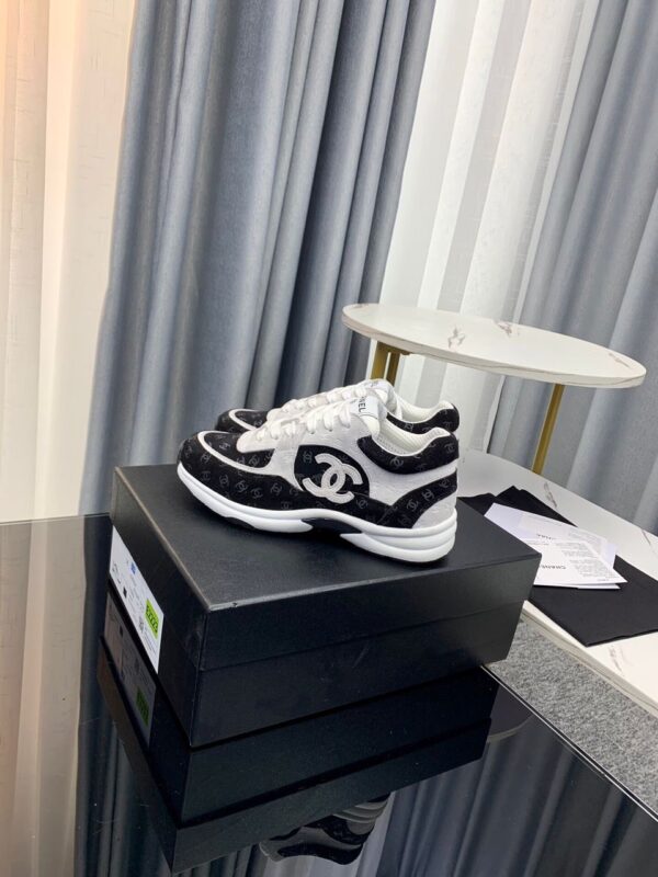 Unisex Shoes - Image 3